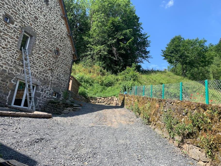 Rochefort-MontagneLa Grange De La Gratade别墅 外观 照片